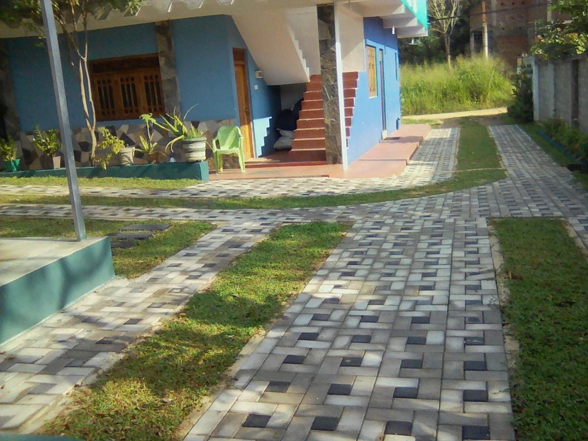 Thomasha Homestay Уэллавайя Экстерьер фото