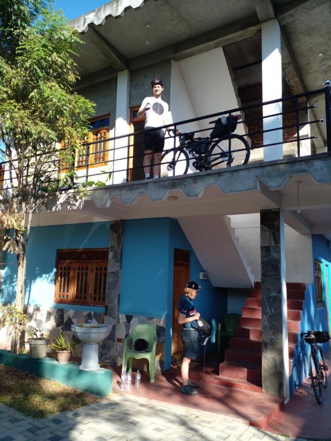 Thomasha Homestay Уэллавайя Экстерьер фото