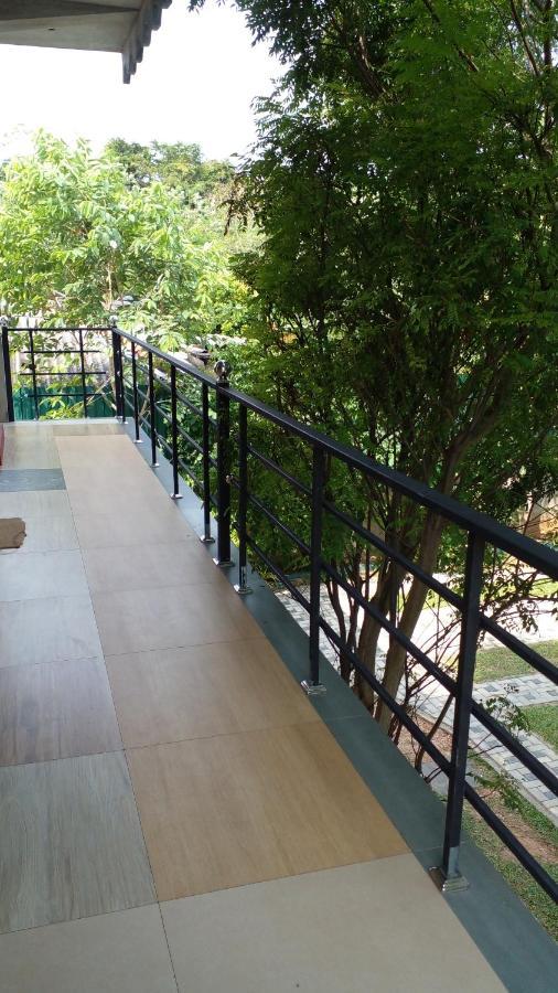 Thomasha Homestay Уэллавайя Экстерьер фото