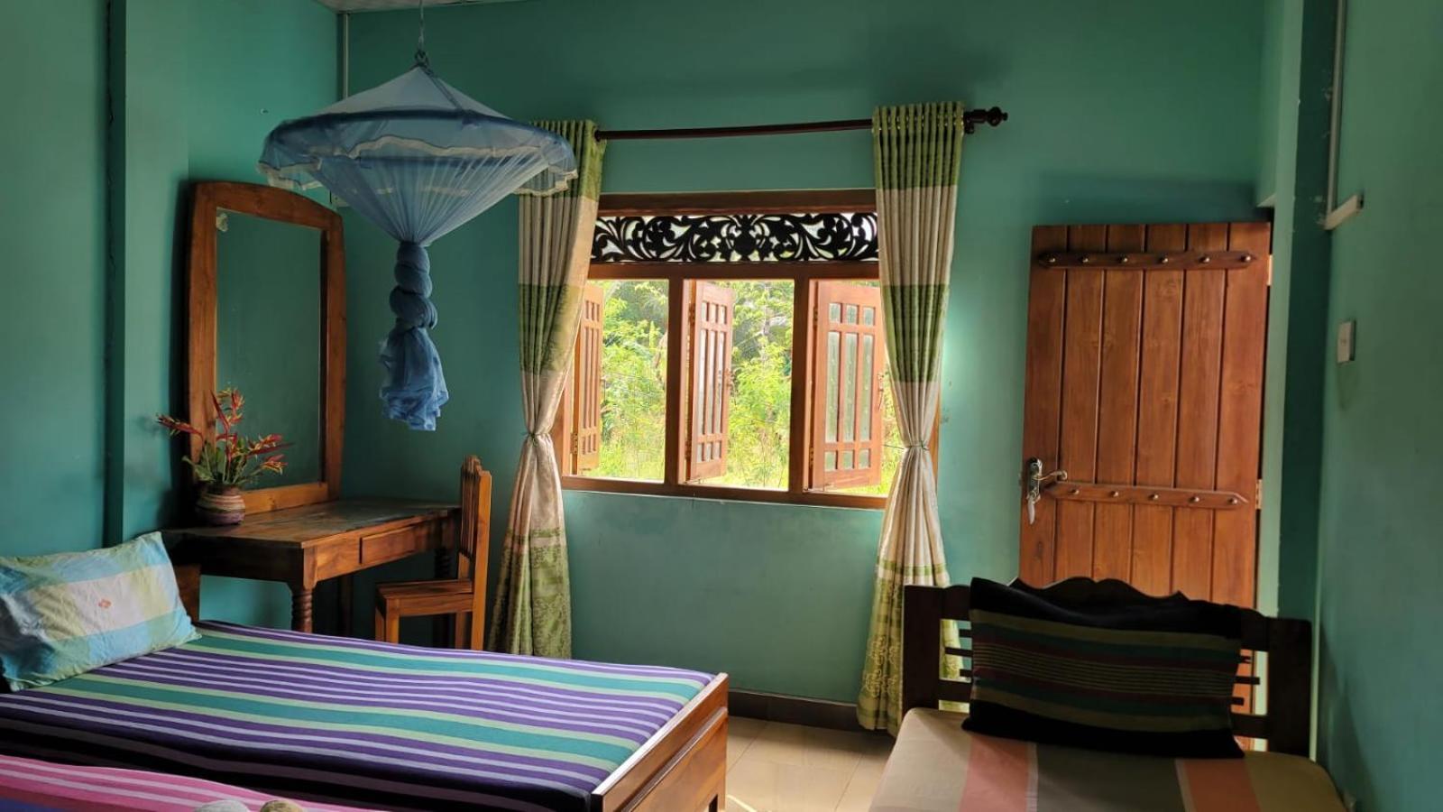 Thomasha Homestay Уэллавайя Экстерьер фото